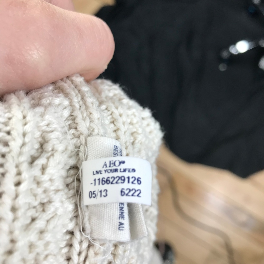 American Eagle Beige Cowl Neck Cable Knit Sweater - Picture 8 of 8